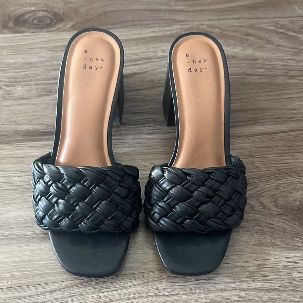 A NEW DAY | Black Woven Block Heel Sandals Size 7